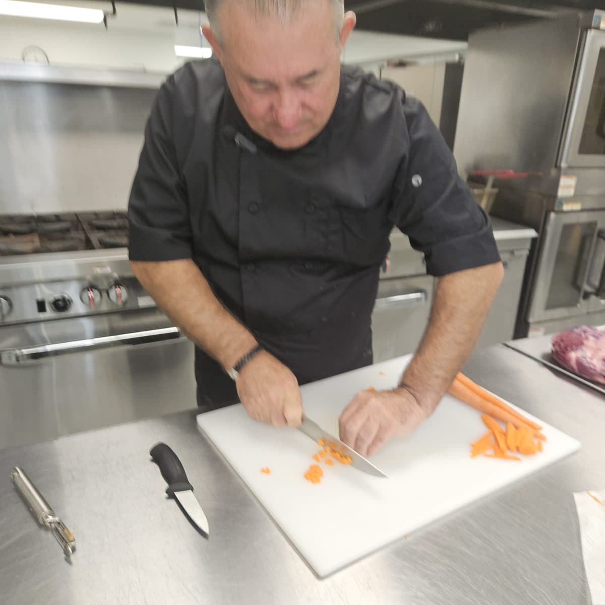Chef Alan teaching a culinary class